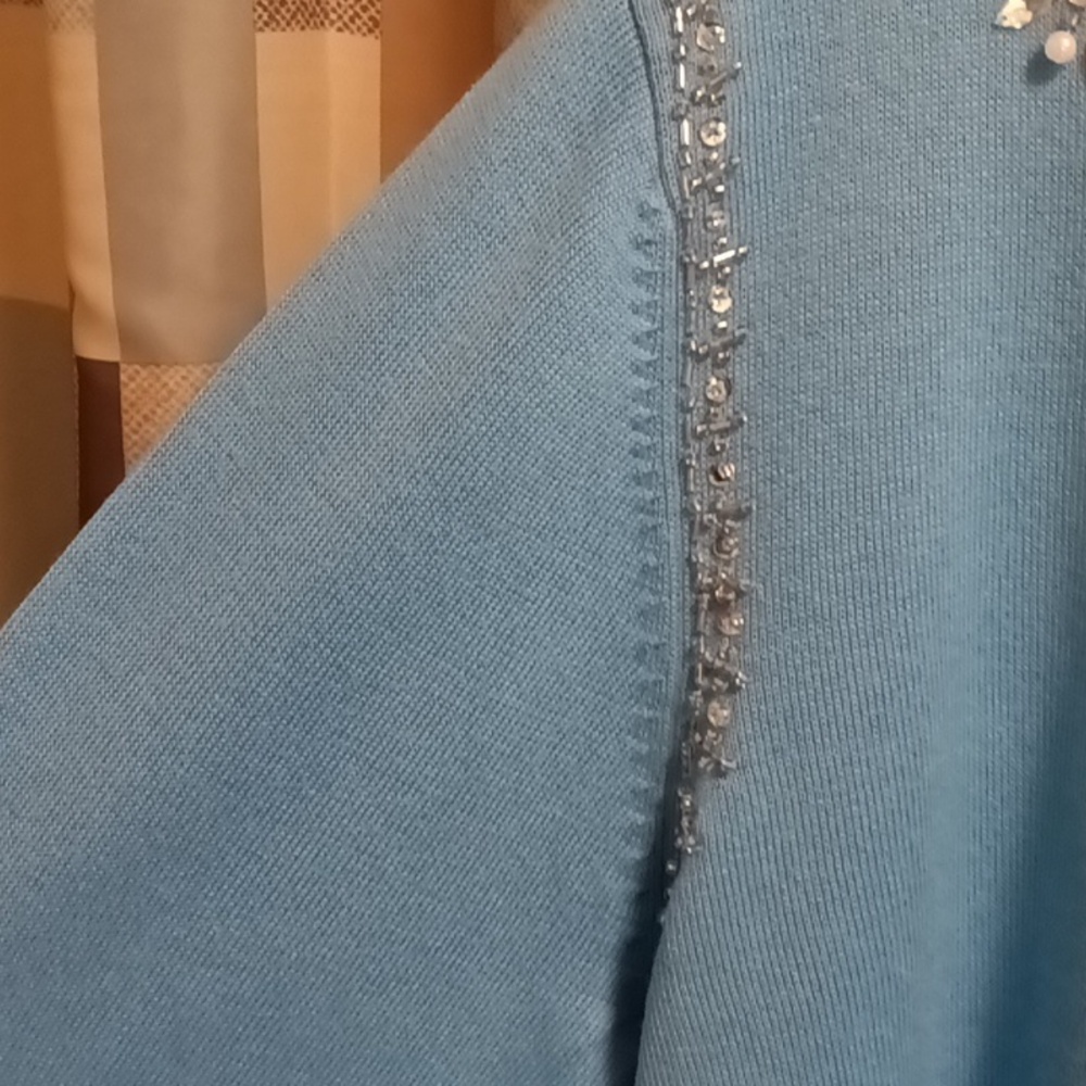 FINAL PRICE Quacker Factory v-neckline sweater/pearl embellishments XL - Picture 11 of 16